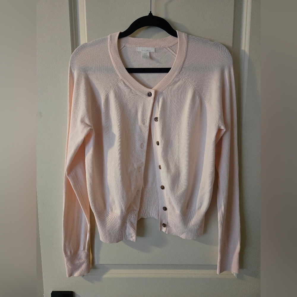 NWOT H&M Pink Cardigan Sweater Fine-Knit Round Neck